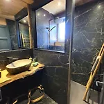 Semesterbostad Maison Les Planches