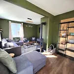 Semesterbostad Maison Les Planches