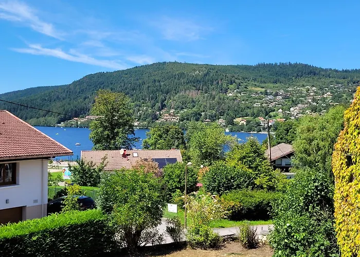 Maison Les Planches Holiday home