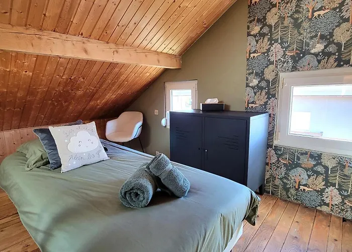 Prázdninový dům Maison Les Planches *